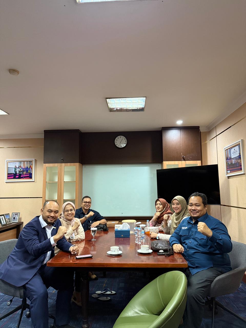 DPP HA IPB dan Bank Syariah Indonesia Gelar Audiensi Deposito Wakaf Alumni IPB University Tahap 3