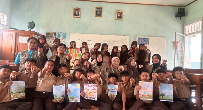 Mahasiswa KKNT IPB University Tingkatkan Literasi Digital Siswa SDN 02 Somawangi Melalui Pelatihan Canva